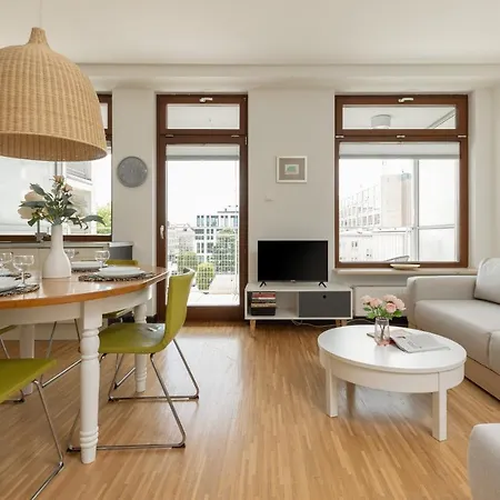Royal Park Lazienki Mokotow By Renters Apartment