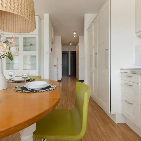 Apartment Royal Park Lazienki Mokotow By Renters